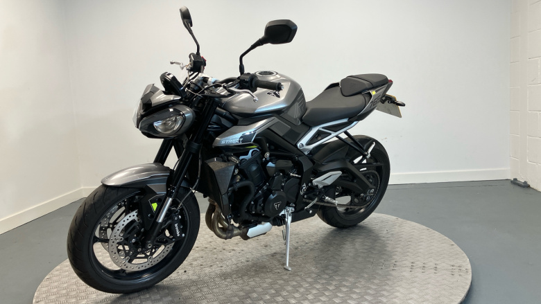 Triumph Street Triple R (23MY)